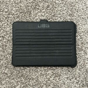 Urban Armor Gear (UAG) iPad Case